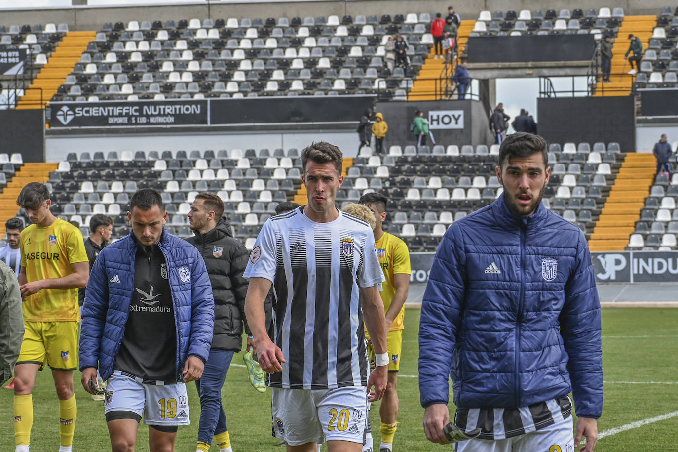 Las mejores imágenes del encuentro entre el CD Badajoz-Navalcarnero