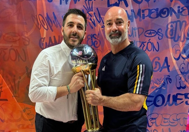 Con Juan Trapero, preparador físico del Real Madrid y que también estará en Badajoz.
