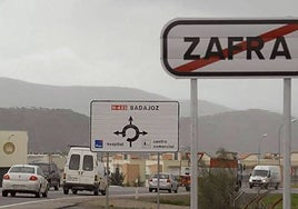 N-432 a su paso por Zafra, punto hasta el que llegaría la nueva autovía en una primera fase.