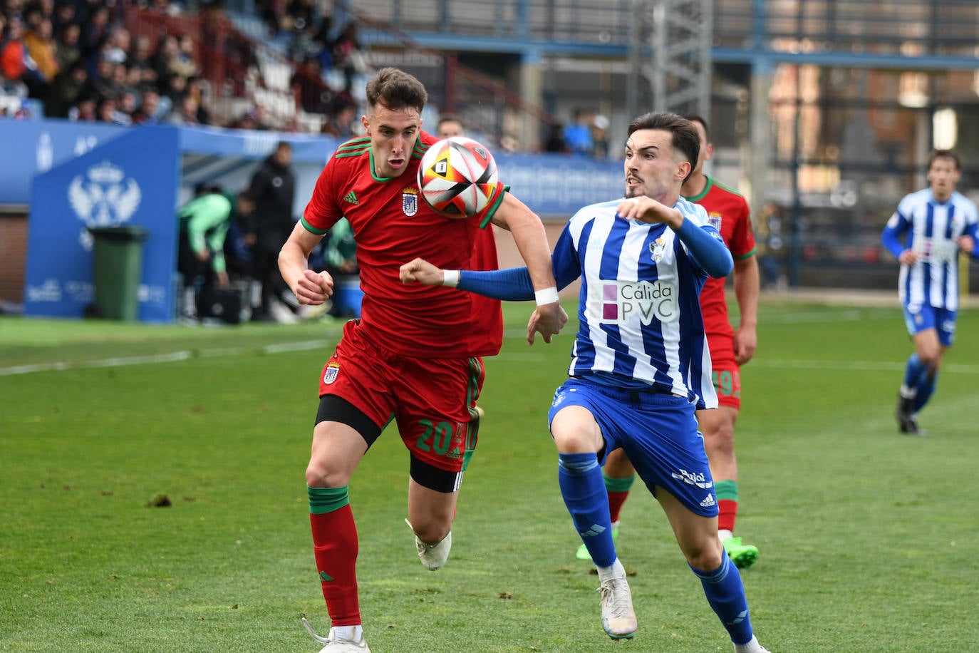 Las mejores imágenes de la victoria del Badajoz en Talavera