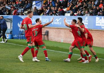 Fotos | Las mejores imágenes de la victoria del Badajoz en Talavera