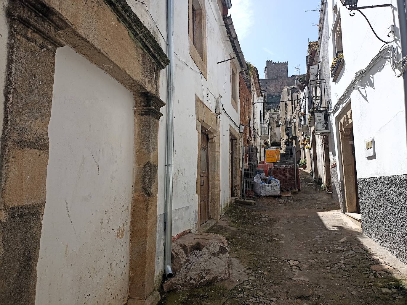 Villa Adentro. Paseo por el barrio gótico judío