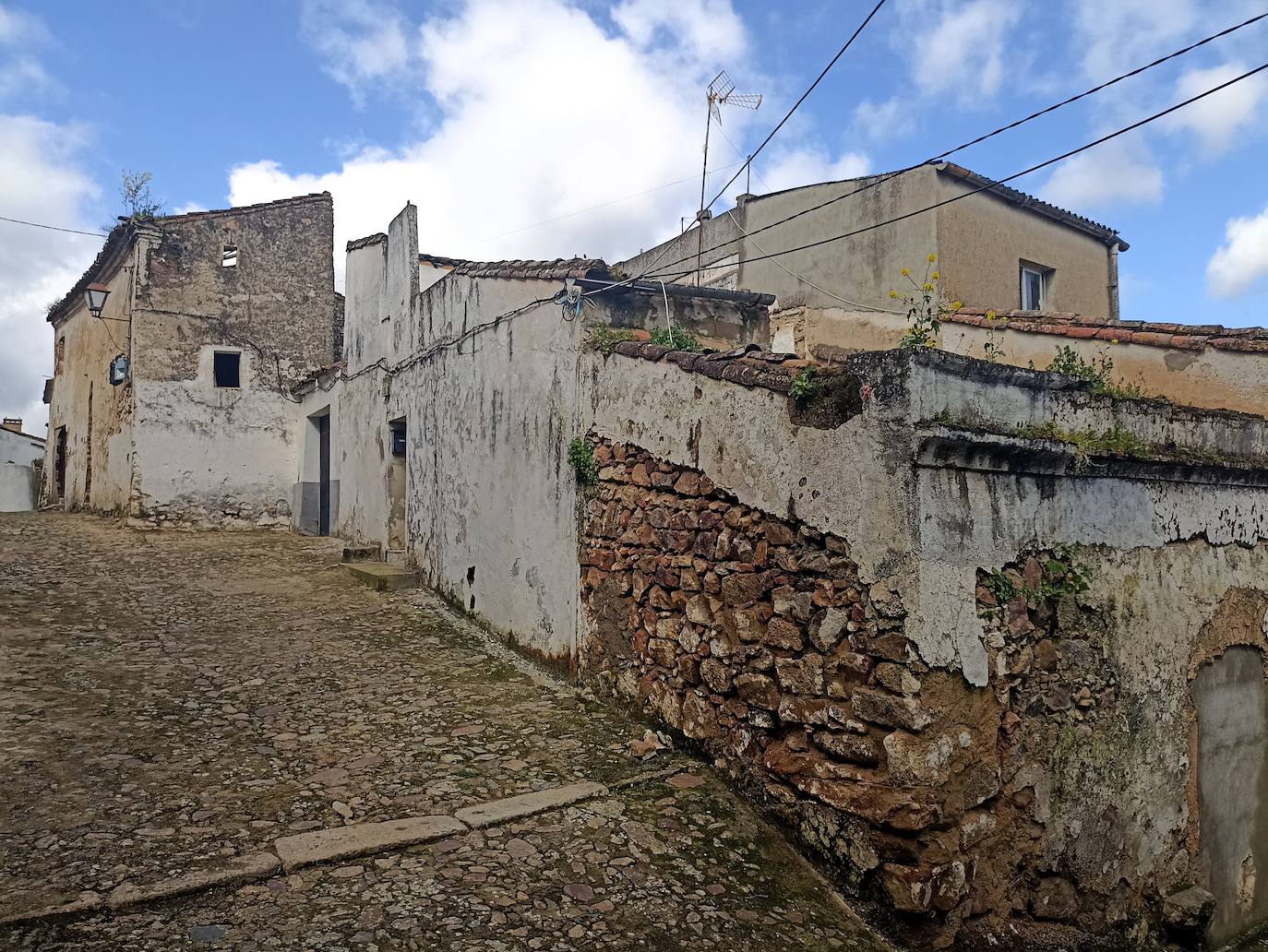 Villa Adentro. Paseo por el barrio gótico judío