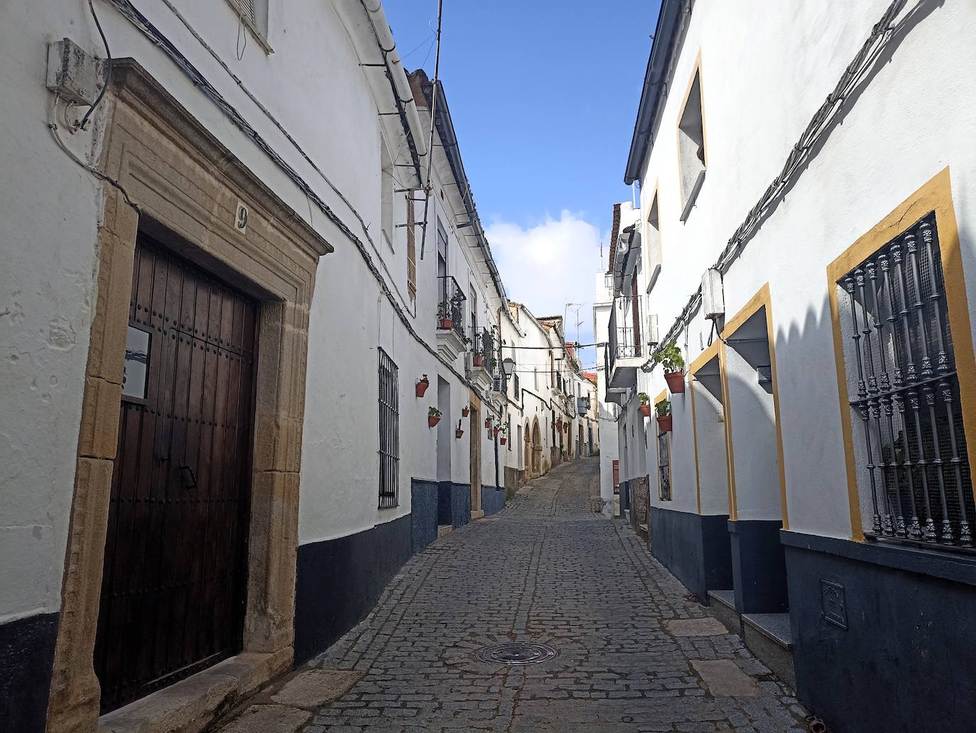 Villa Adentro. Paseo por el barrio gótico judío