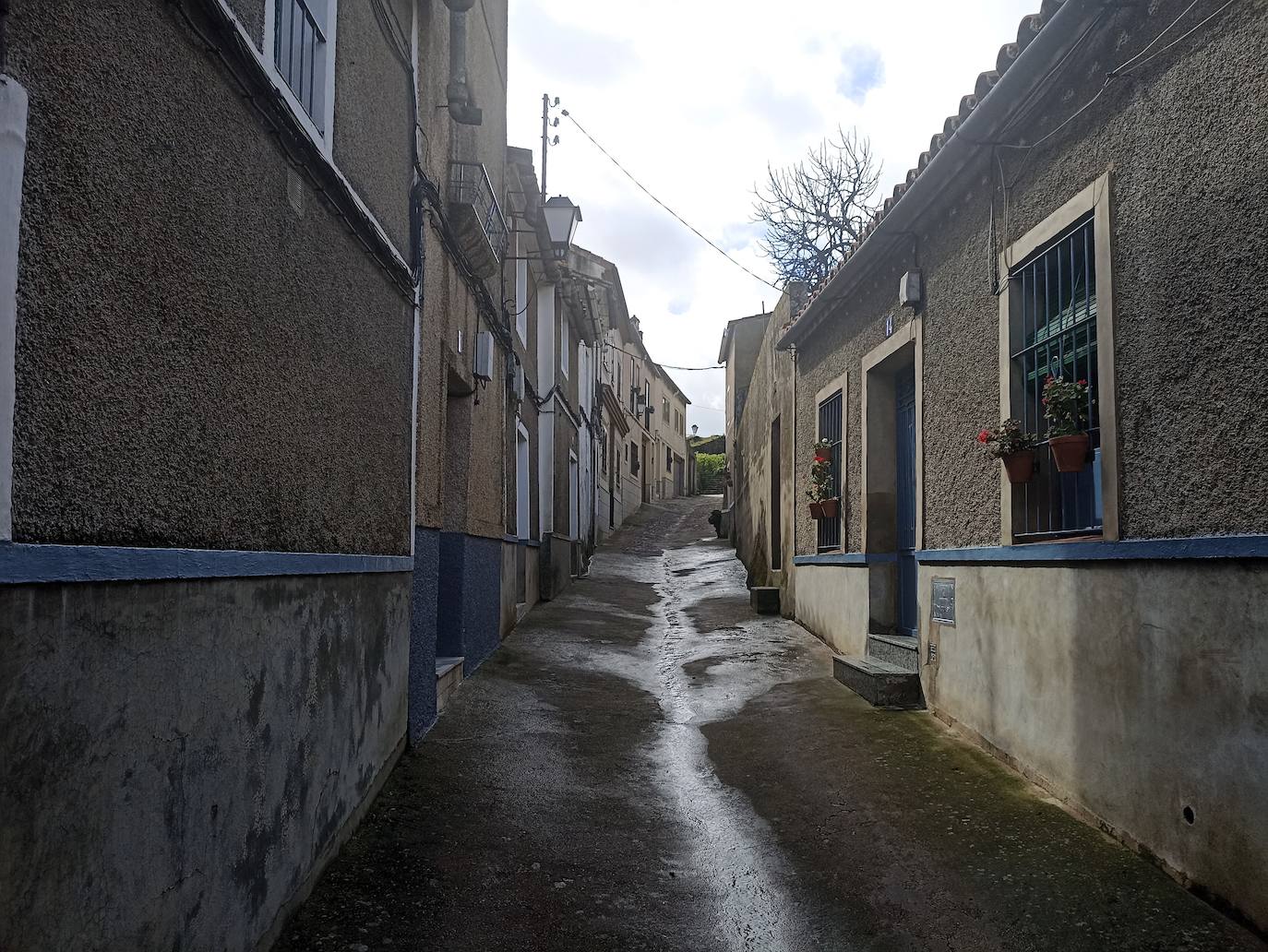 Villa Adentro. Paseo por el barrio gótico judío