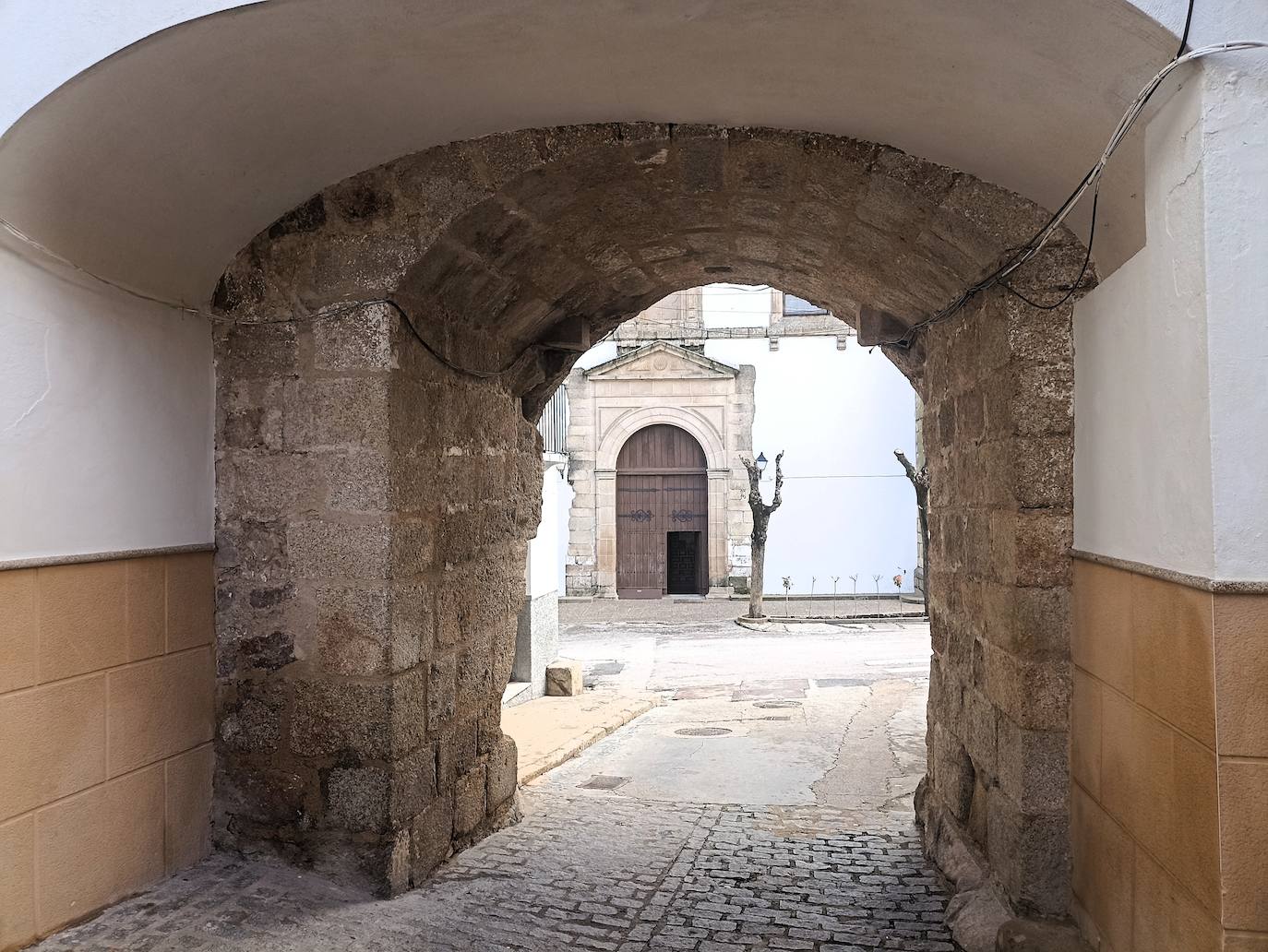 Villa Adentro. Paseo por el barrio gótico judío