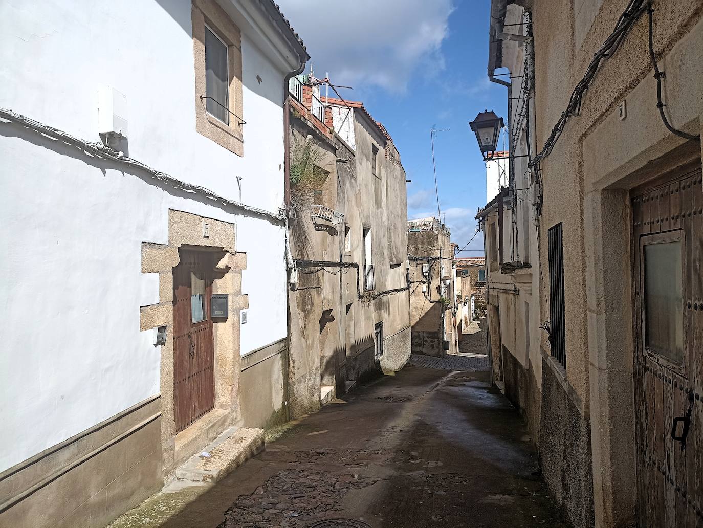 Villa Adentro. Paseo por el barrio gótico judío