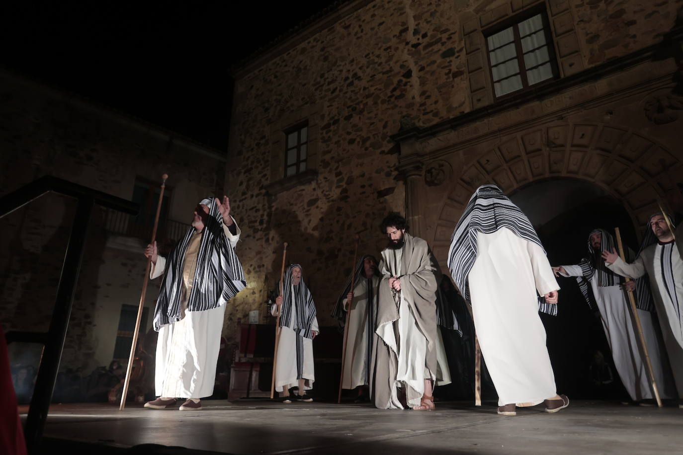 La representación de la Pasión Viviente en Cáceres, en imágenes (2)