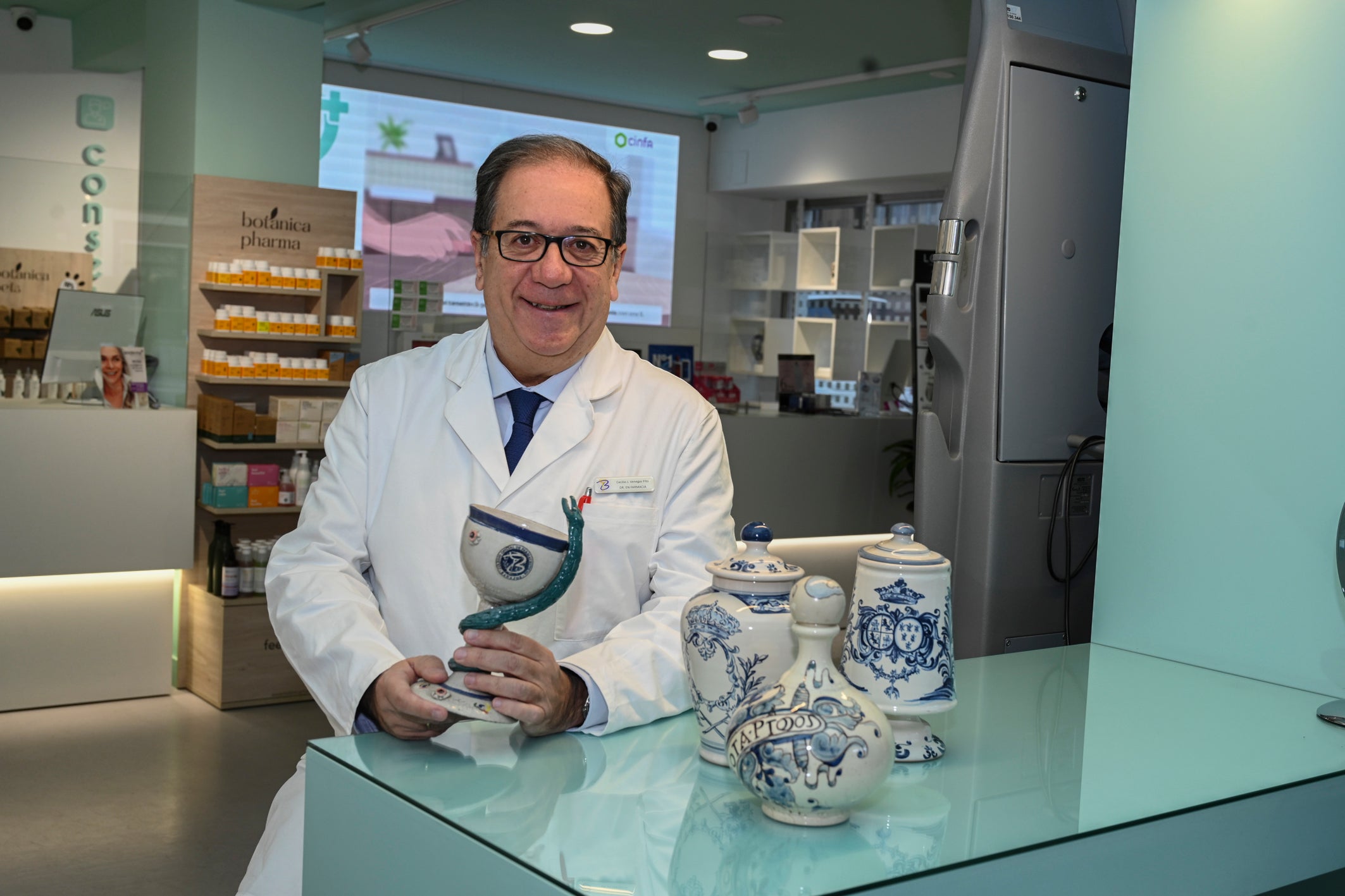 Cecilio Venegas, presidente del Colegio Oficial de Farmacéuticos de Badajoz