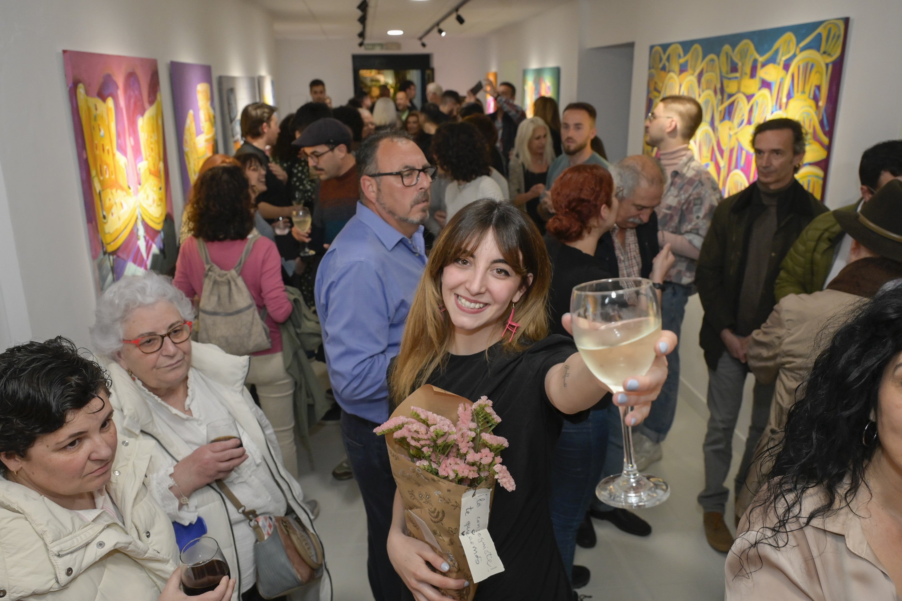 Imagen secundaria 1 - La fe se sirve a mesa puesta en Badajoz