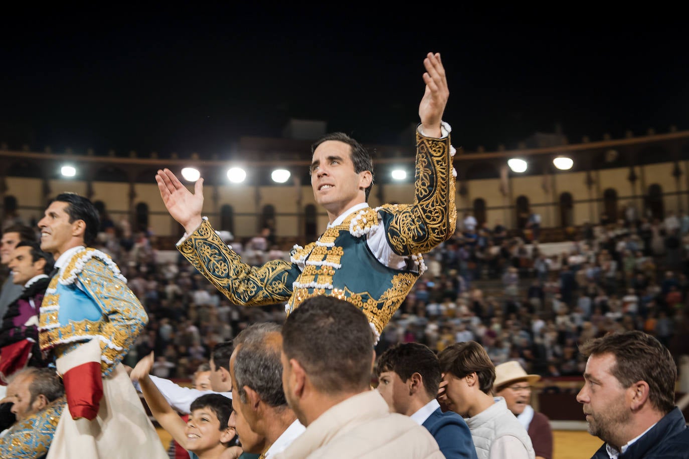 Las mejores imágenes de la corrida de Emilio de Justo, Talavante y Juan Ortega en Almendralejo (II)