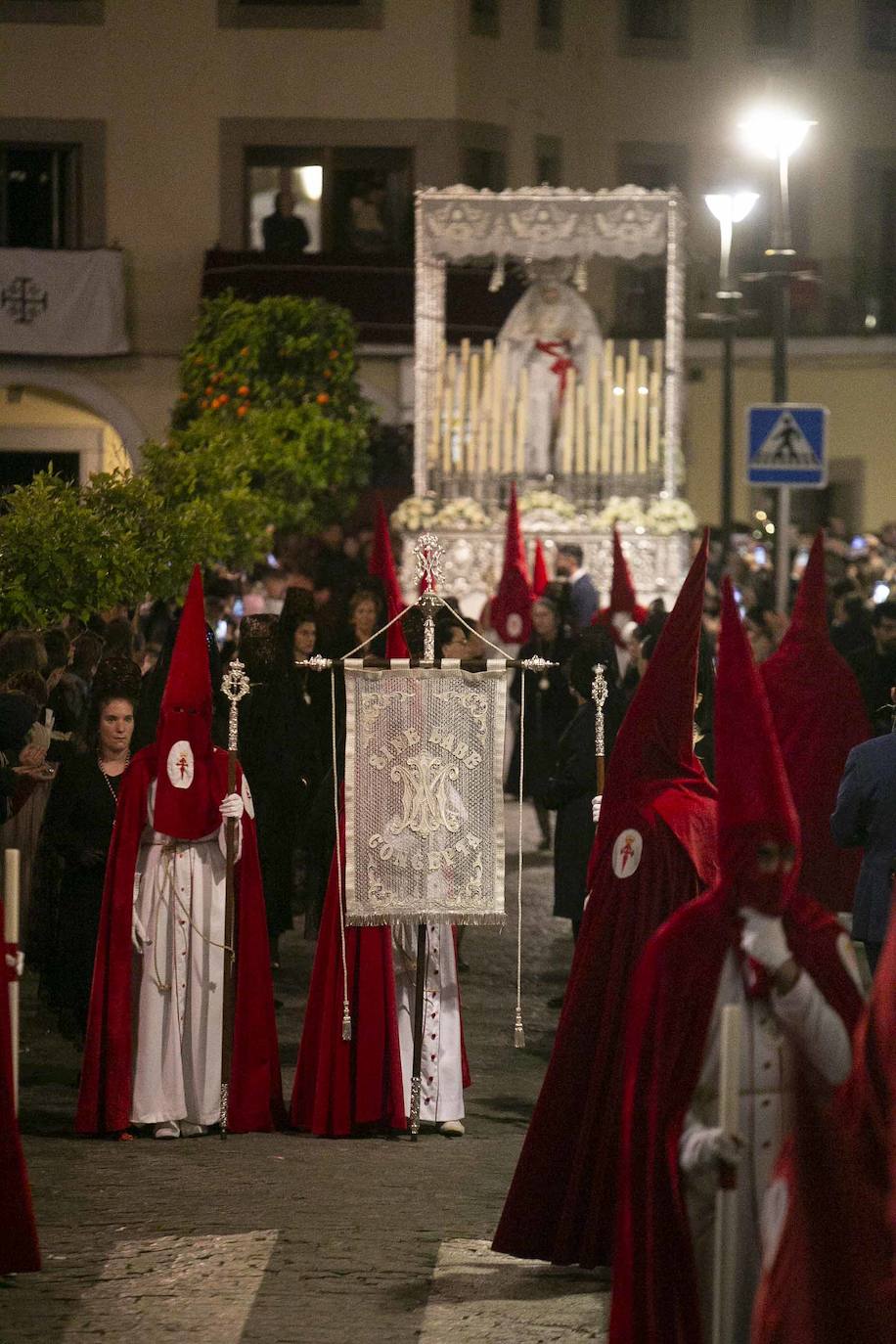 Fotos de la procesión del Lunes Santo en Mérida (II)