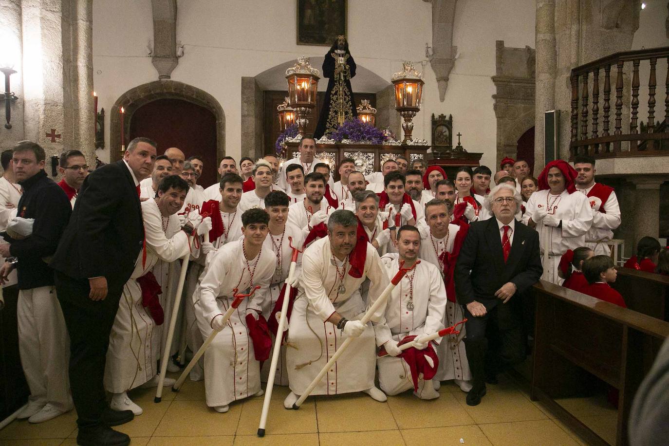 Fotos de la procesión del Lunes Santo en Mérida (I)