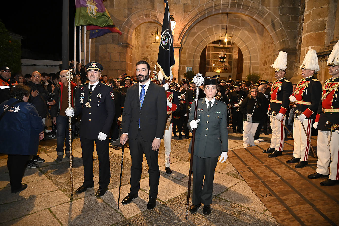 La procesión del Lunes Santo de Plasencia, en imágenes (II)