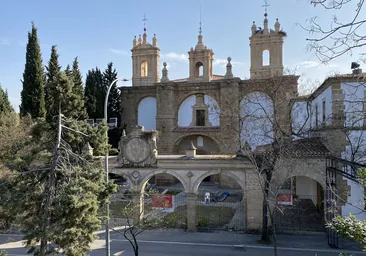 Fachada del monasterio de San Francisco ya restaurada.