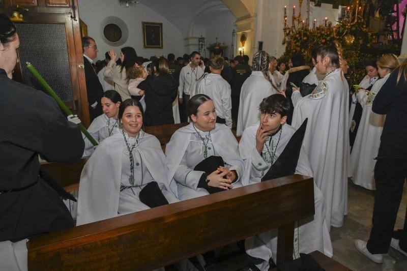 La procesión del Descendimiento en Badajoz, en imágenes