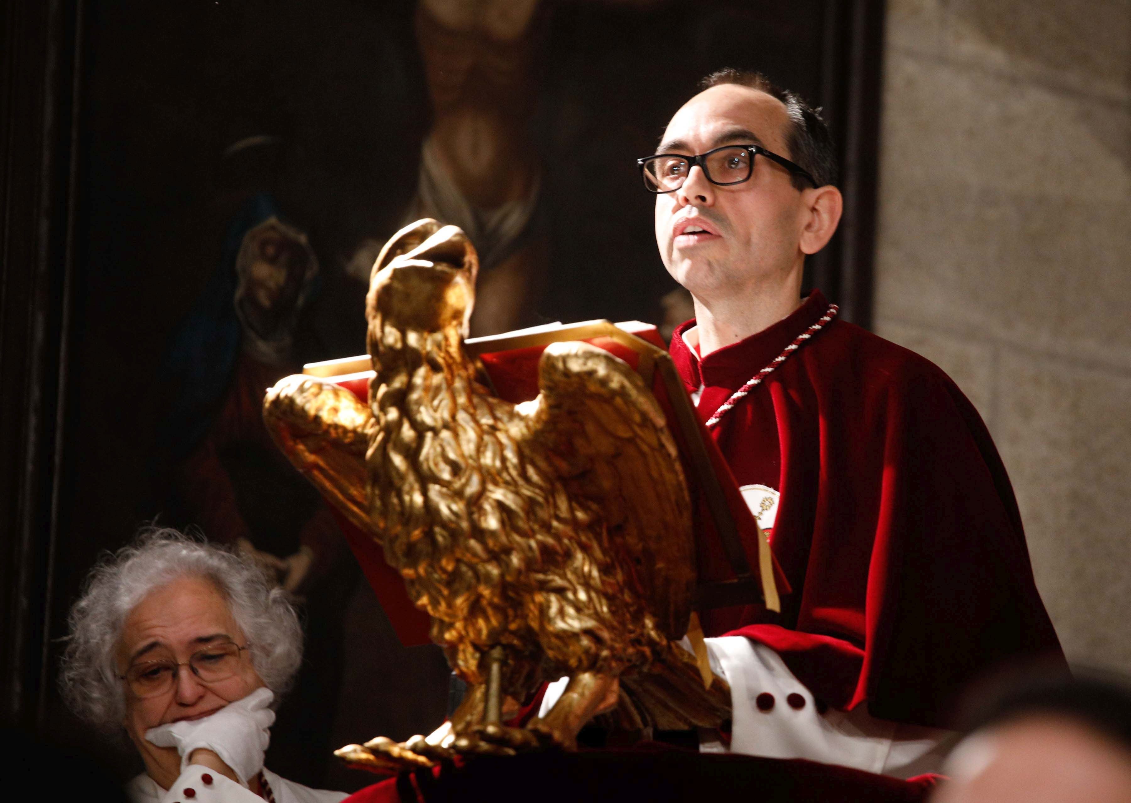 El Jueves Santo comenzó en Cáceres con la suspensión de la Sagrada Cena. 