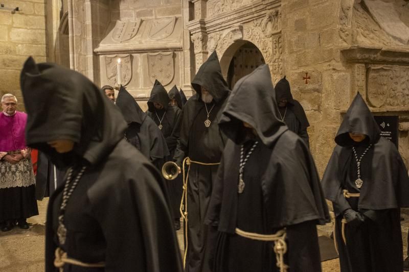 El Cristo Negro suspende su procesión por la Ciudad Monumental de Cáceres