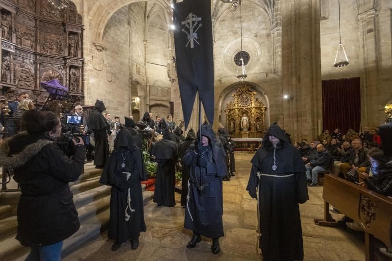 El Cristo Negro suspende su procesión por la Ciudad Monumental de Cáceres