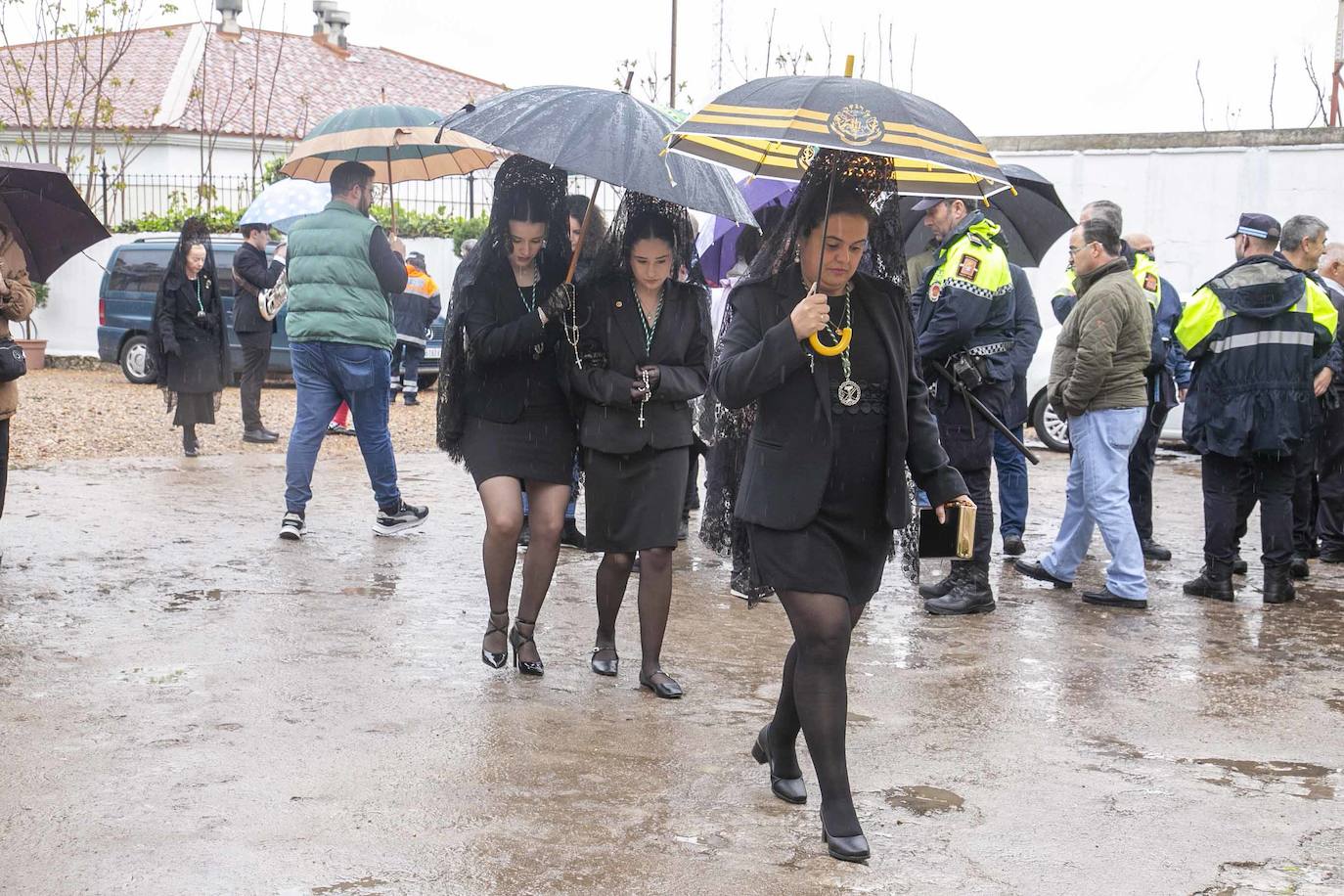 Viernes Santo de Mérida, en imágenes