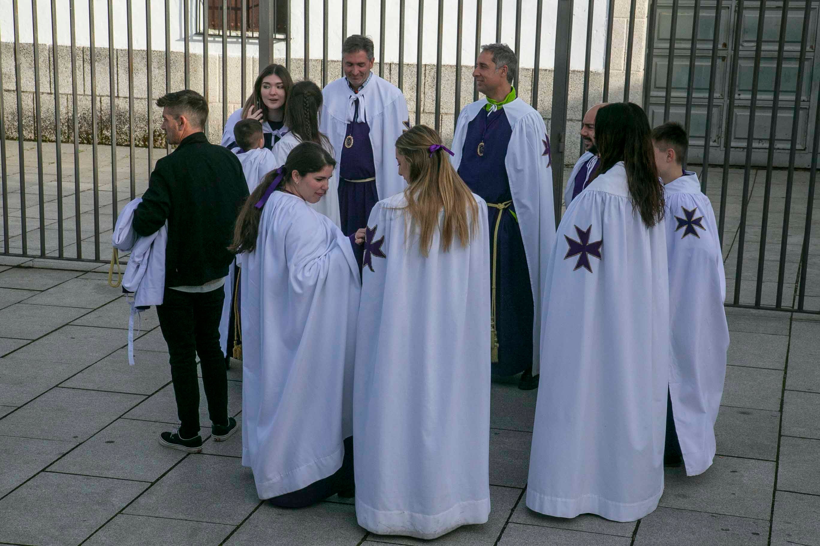 El Santo Entierro se suspende en Mérida. El Calvario, la hermandad encargarla de organizarlo, ha decidido cancelarlo por riesgo de lluvias.