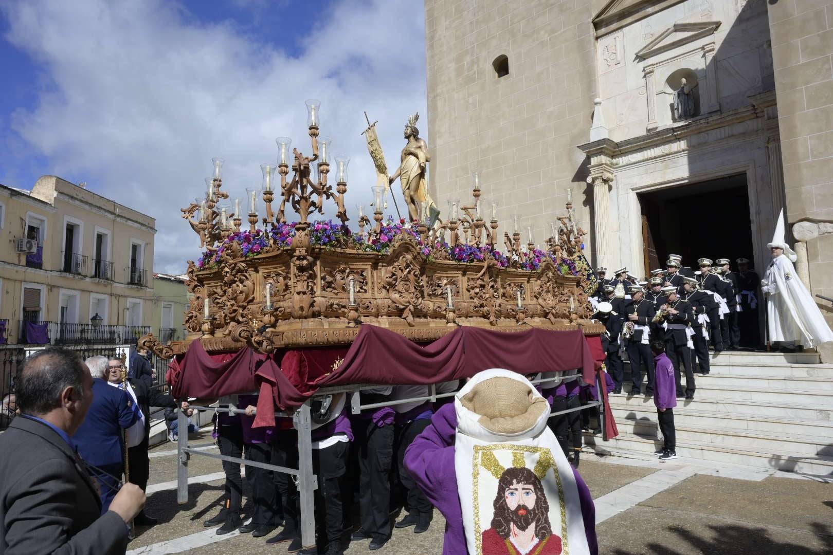 Domingo de Resurrección en Badajoz, en imágenes (I)