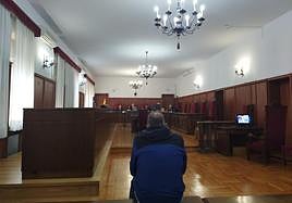 El promotor durante el juicio celebrado en la Audiencia Provincial de Badajoz.