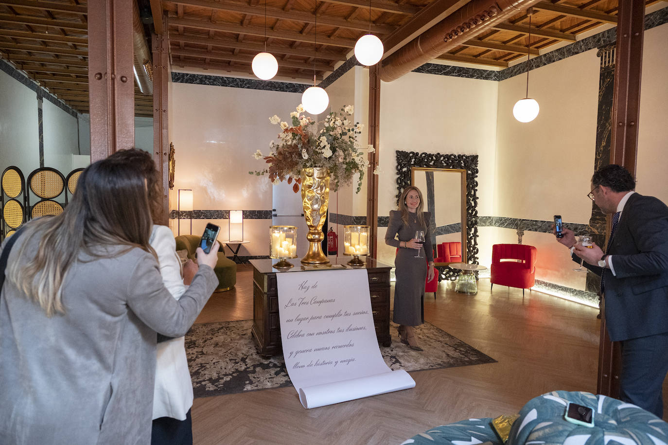 Fotos de la inauguración de las Tres Campanas