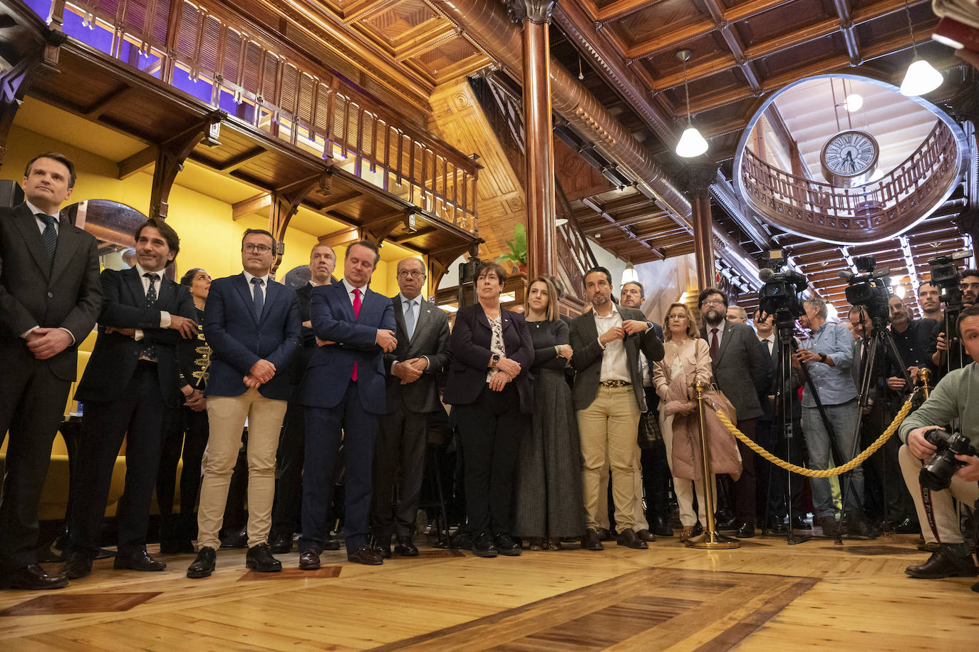 Fotos de la inauguración de las Tres Campanas