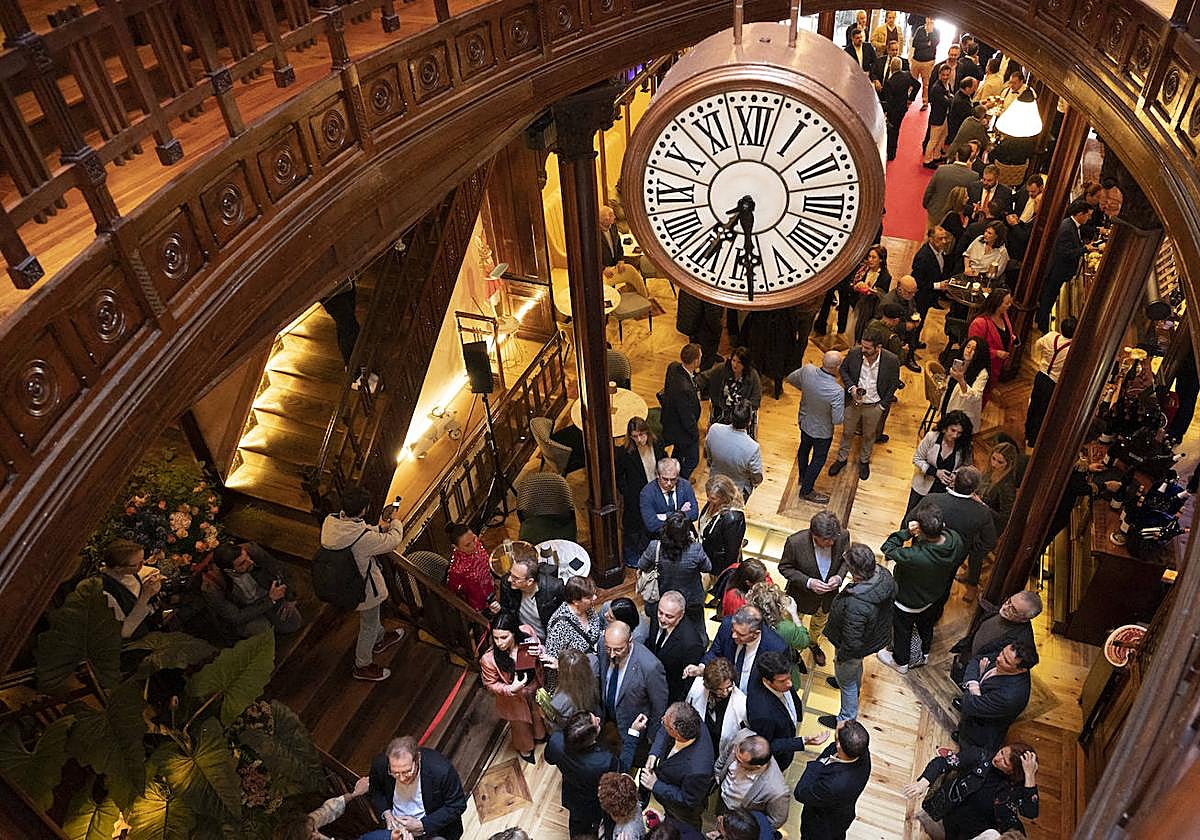 Fotos de la inauguración de las Tres Campanas