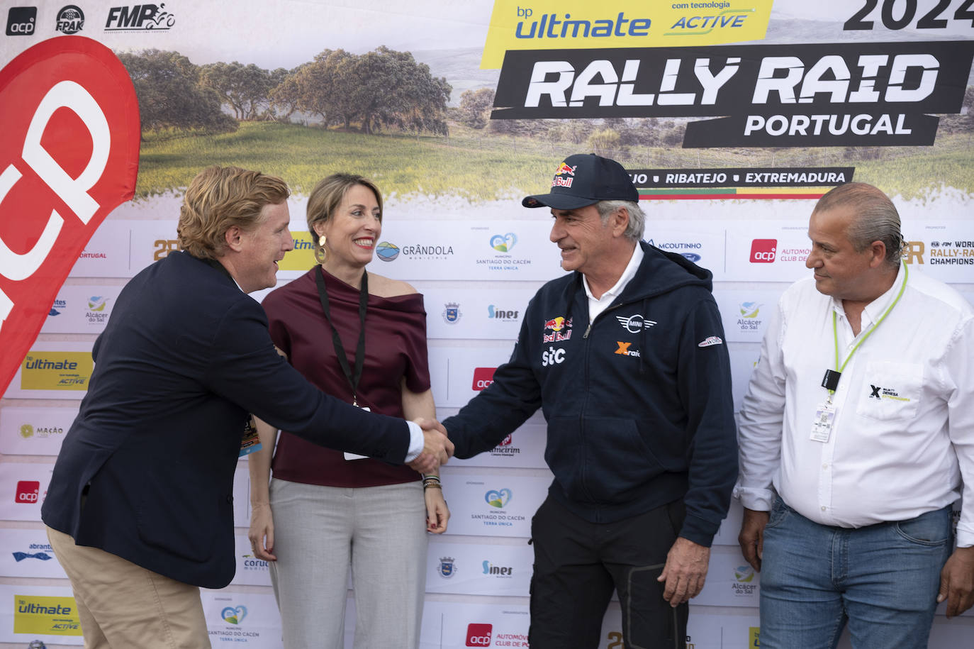 Badajoz acoge a la élite mundial de los rallies, en imágenes (I)