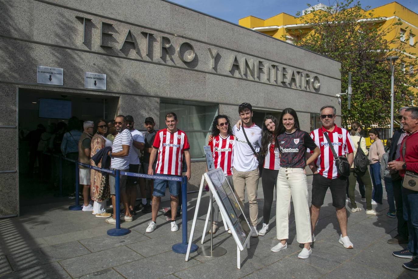 Extremadura se llenan de aficionados del Athletic