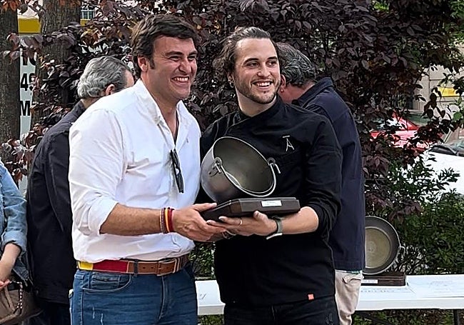 Entrega del premio a la mejor tapa.