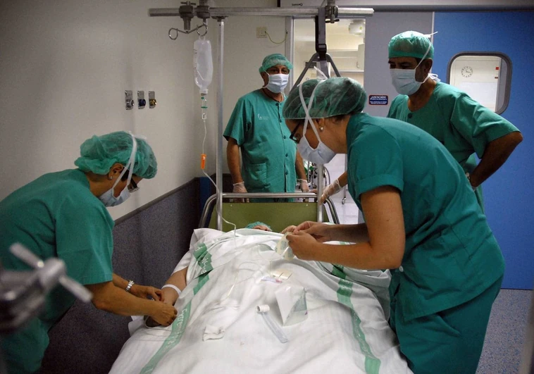 Los médicos ven «inviable» eliminar las guardias de 24 horas en Extremadura por falta de personal