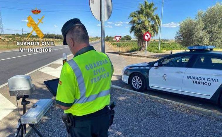 Comienza la campaña de control de velocidad que el año pasado sancionó a 590 vehículos en Extremadura