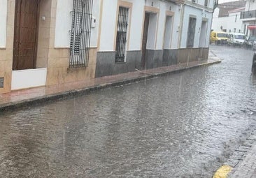 Una tormenta sorprende a los vecinos de Tentudía