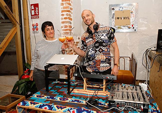 Carmen Rico y Rama Seca.