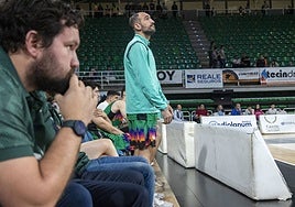 Desolación en el banquillo del Cáceres.