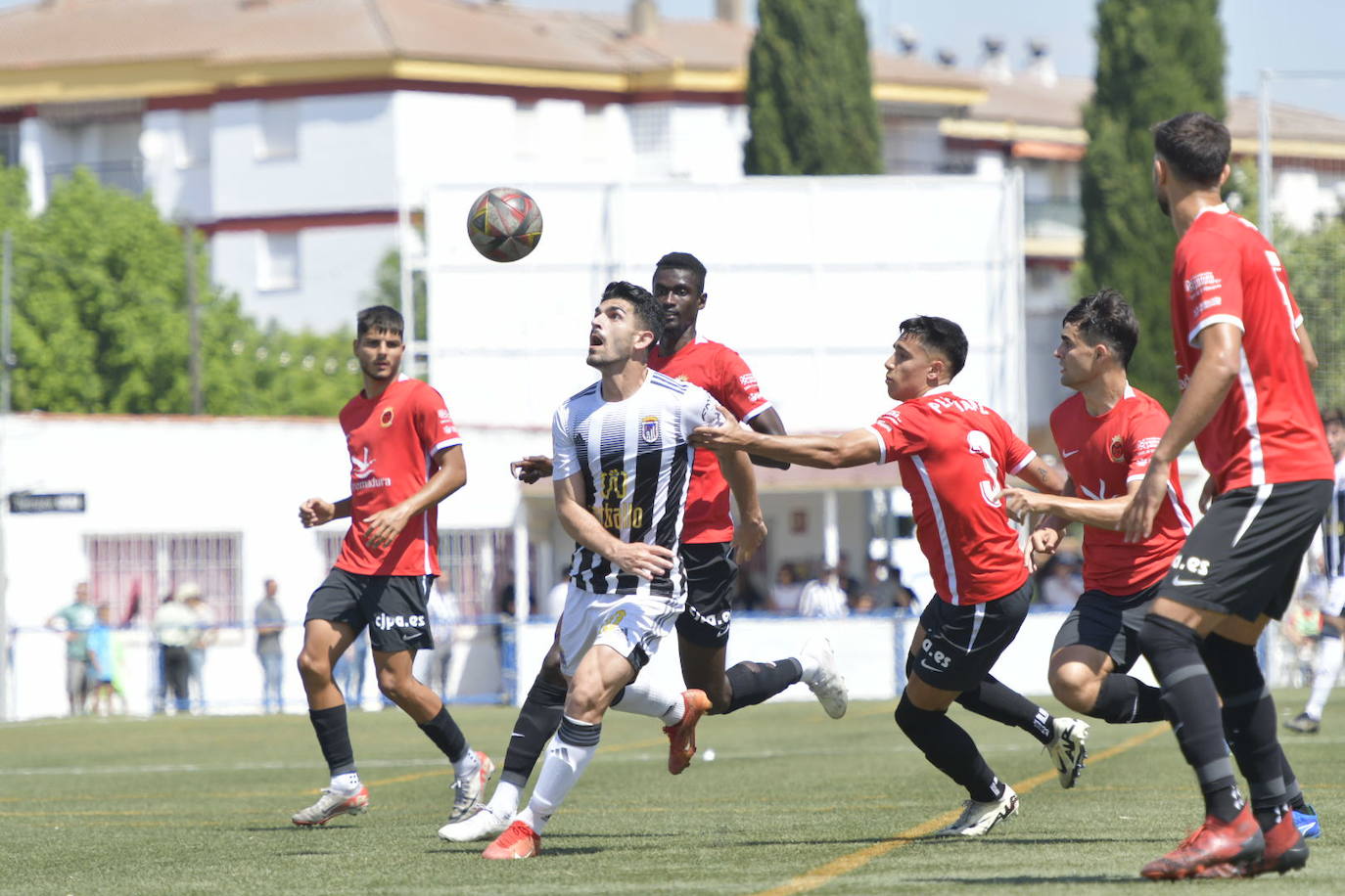 Las mejores imágenes del Montijo-Badajoz (1-2)