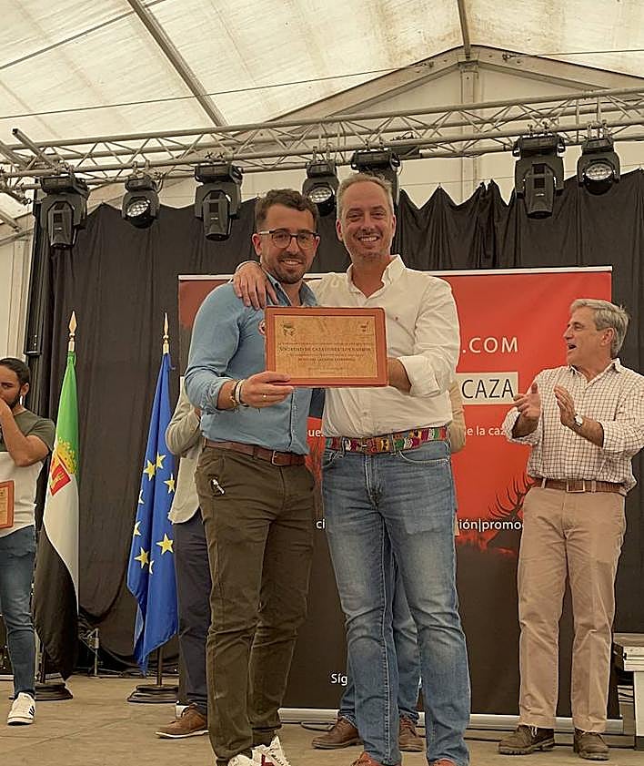 Imagen secundaria 2 - El IX Día del Cazador Extremeño congregó este fin de semana a miles de personas en Hornachos