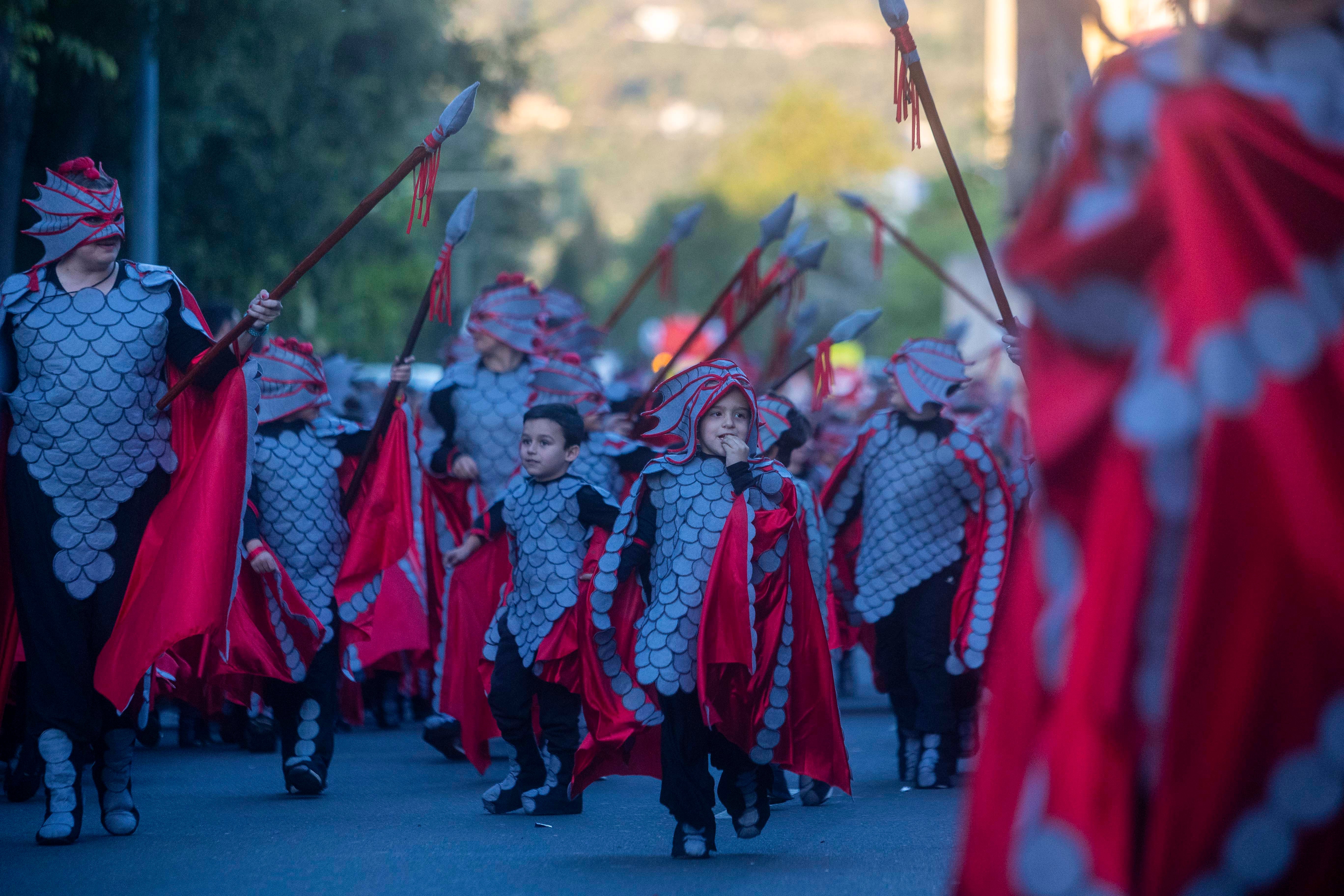 Imágenes del desfile de San Jorge en Cáceres