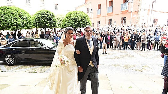 Isabel y Joaquín se dan el sí quiero en Plasencia
