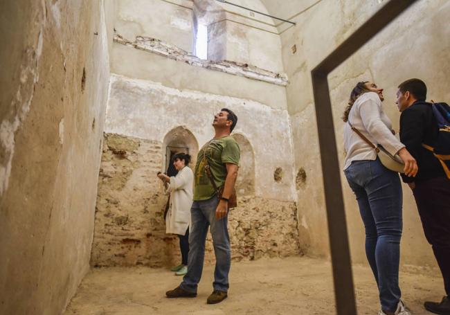 Visita guiada en las torres dentro del recinto de la Alcazaba de Badajoz.