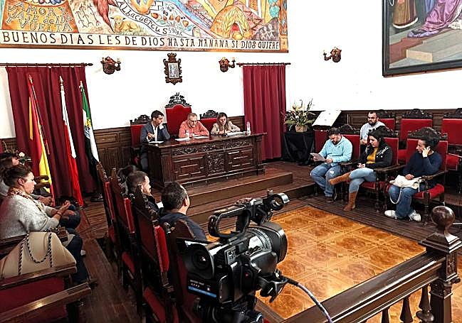 Sesión de Pleno donde se abordó el tema