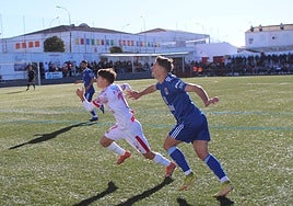 Acción del partido de la primera vuelta en el Fernando Robina.