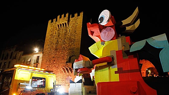 Cómo lograr un concurso de dragones de San Jorge más justo en Cáceres