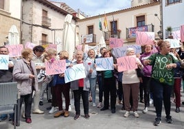 Protesta en Acebo contra los proyectos mineros en la Sierra de Gata.