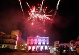 Las mejores imágenes del desfile de San Jorge en Cáceres (I)