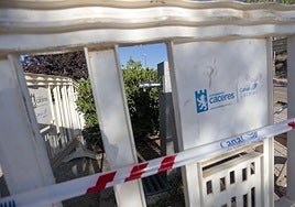 Fuente precintada en Montesol, en una imagen de archivo.