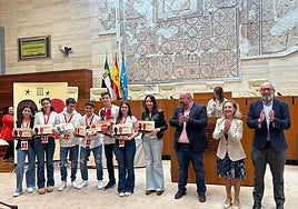 Entrega de los galardones en la Asamblea de Extremadura.